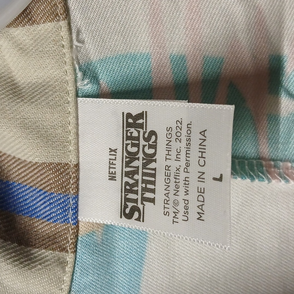 Stranger Things Retro Eleven Costume, Size L (12-14) - Picture 3 of 16